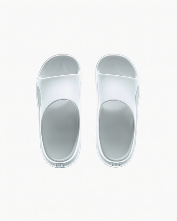 INSIGNIA SLIDE